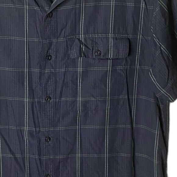 MOUNTAIN HARDWEAR Men’s Sz Lrg Plaid Short Sleeve Collared Button Down Shirt - Picture 2 of 4